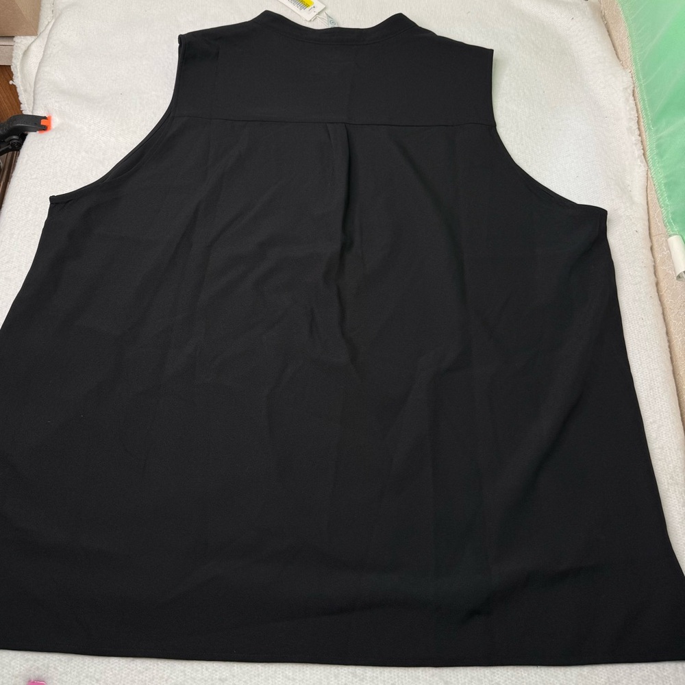 Spanx Women's Carefree Crepe Popover Sleeveless Blouse No-Show Coverage Black 3X - Picture 11 of 11